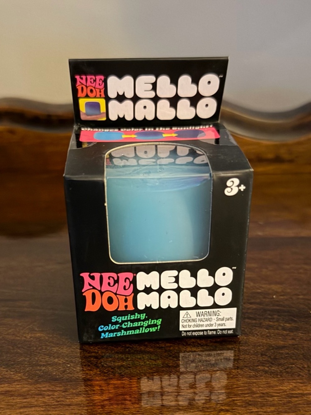 NeeDoh Mello Mallo Color-Changing Marshmallow -Blue- Schylling Brand